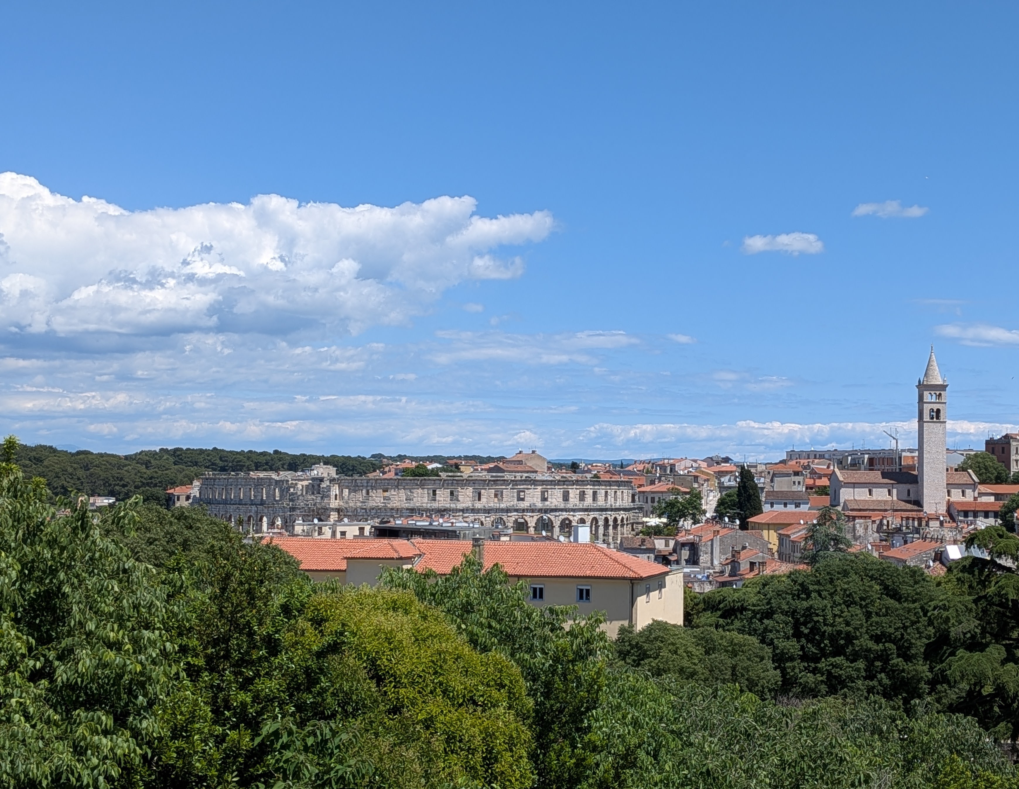 Stadtblick auf Pula